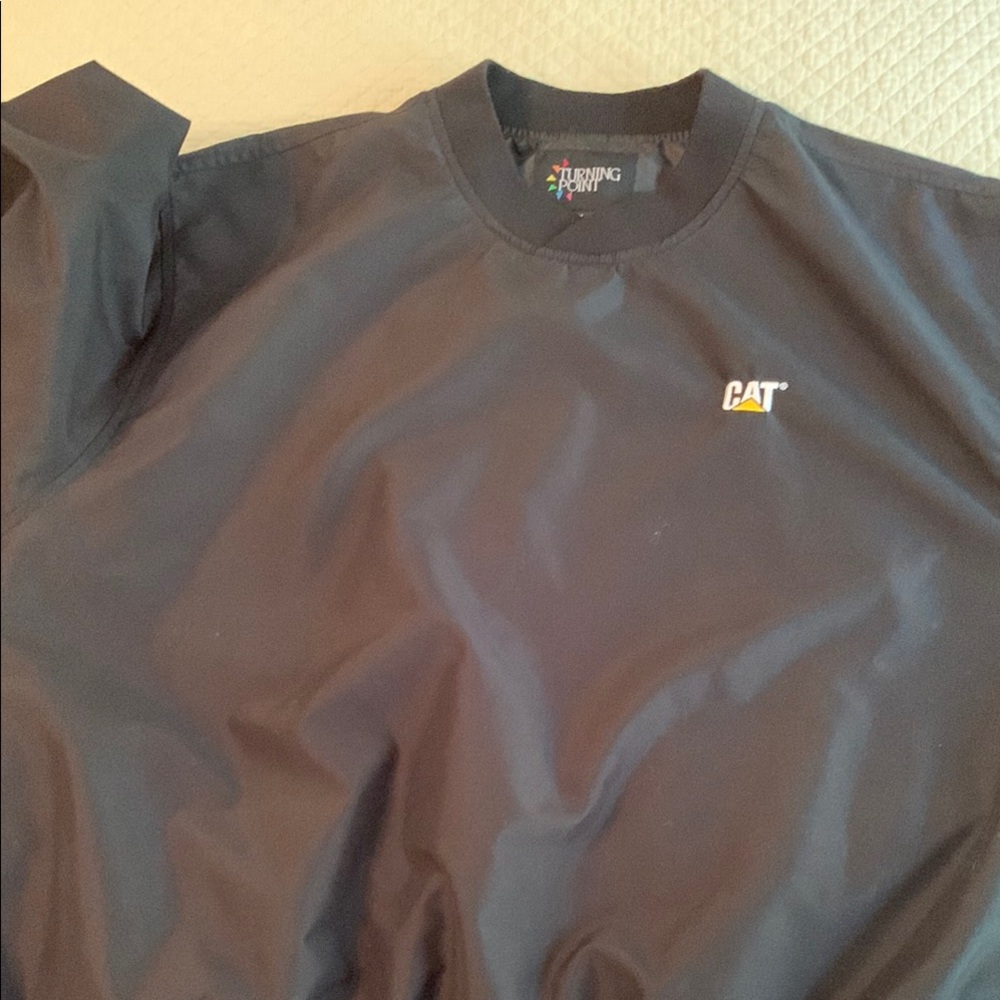 Black CrewneckWind Shirt CAT logo
